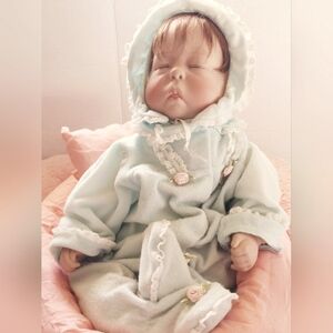 LEE MIDDLETON CHERISH- FORGET ME NOT SIGNED VINYL & CLOTH DOLL #735